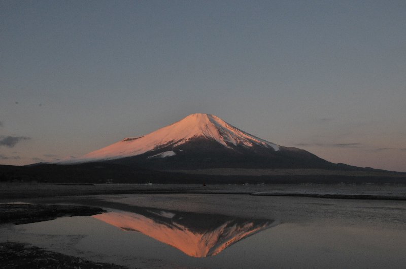 冬の山中湖で写真撮影は如何ですか！(*^_^*)